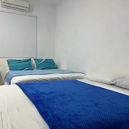 Tr-a1c De Cuadruple Cerca Al Castillo San Felipe Con Piscina Aire Acondicionado Y Wifi * Cartagena